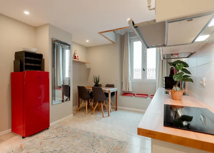 Apartment The Mazz House *