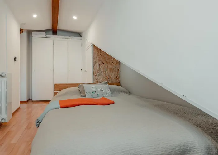 Daire The Mazz House